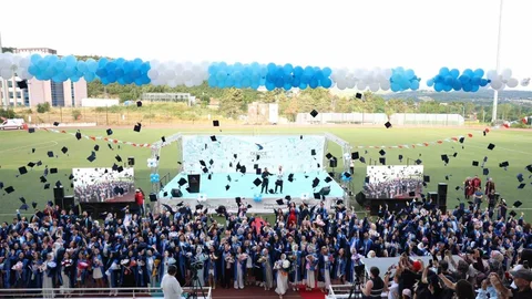 Düzce Üniversitesi Mezuniyet Töreni Tamamlandı