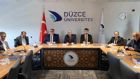 Düzce Üniversitesi'nde Danışma Kurulu Toplantısı