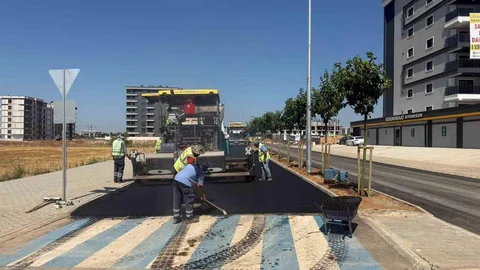 Aydın'da Yol Yapım Seferberliği Devam Ediyor