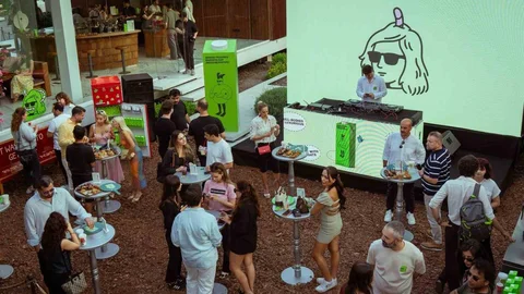 Espressolab’den Minor Figures iş birliğine özel lansman