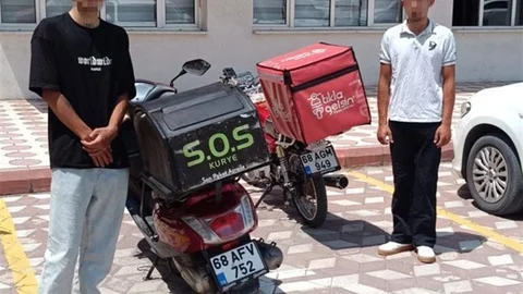 Aksaray'da Motosikletli Şahıslar Oyun Parkında Tahribat Yaptı