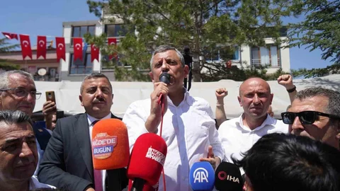 Özgür Özel Niğde'de Açıklama Yaptı
