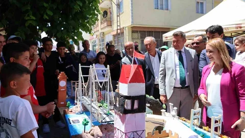Bilecik'te Eğitim Şenliği ve Spor Festivali