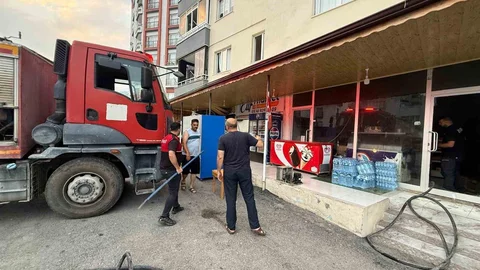 Osmaniye'de İş Yeri Yangını Meydana Geldi