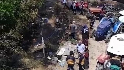 Niğde'de Evin Avlusunda Yangın Çıktı
