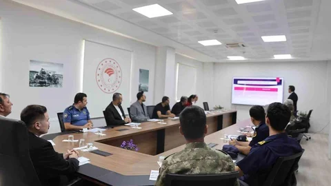 Gökçeada'da Şiddet ve Bağımlılıkla Mücadele Toplantısı