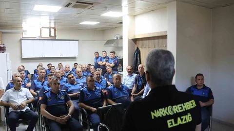 Elazığ'da Narkorehber Eğitimi Verildi