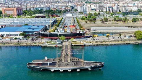 Samsun'da İstiklal Meydanı Yenilendi