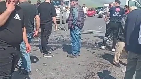 Ardahan'da Trafik Kazası: 6 Yaralı