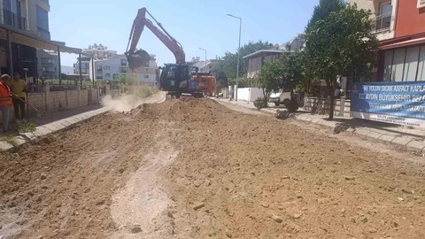 Aydın'da Yol Çalışmaları Devam Ediyor