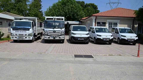 Kemer Belediyesi Araç Filosunu Güçlendiriyor