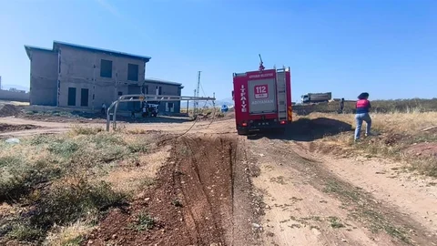 Adıyaman'da Hafriyat Kamyonu Yangın Çıkardı
