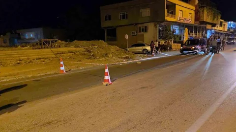 Hatay’da silahlı kavga kamerada: 2 yaralı
