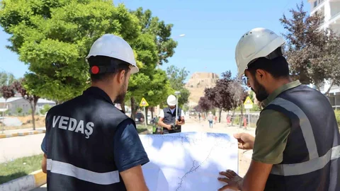 Van'da Elektrik Altyapısına Yatırım