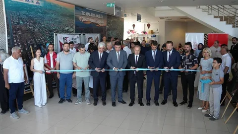 "İrade Bizim Zafer Bizim" temalı sergi açıldı