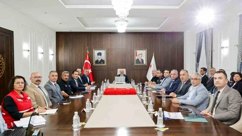 Aydın’da kadına yönelik şiddetle mücadele toplantısı düzenlendi