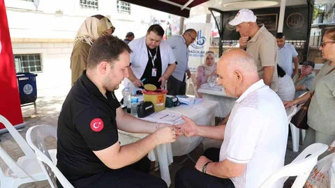 Bağcılar’da camilerde sağlık taraması yapıldı