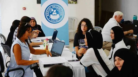 Kestel Belediyesi’nden geleceğe yön verecek ücretsiz tercih desteği başladı