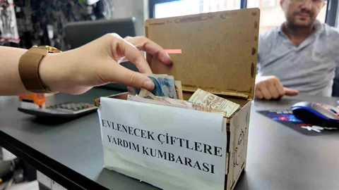 Rize'de Evlenecek Çiftlere Destek Projesi