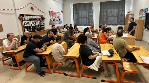 Burhaniye'de LGS Tercih Danışmanlığı Toplantısı