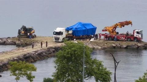 Giresun'da Sahil Güvenlik Botu Kaldırıldı