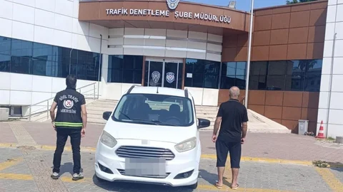 Mersin'de Ters Yolda Giden Sürücüye Ceza Kesildi