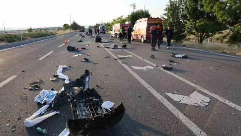Nevşehir'de Trafik Kazası: 3 Ölü, 1 Yaralı