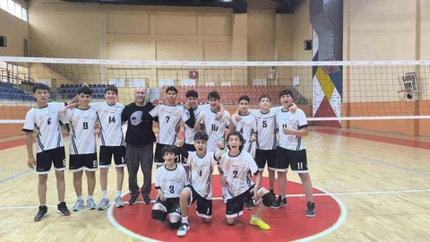 Erzincan'da Voleybol Takımı Başarı Sağladı