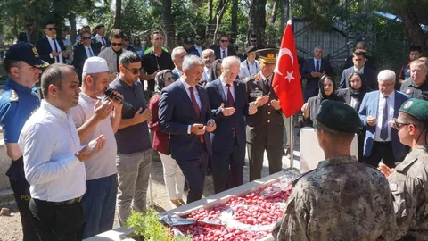 Edirne'de Şehit Kabirleri Ziyaret Edildi