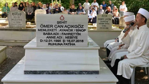 Ayancık'ta Şehit Anması Yapıldı