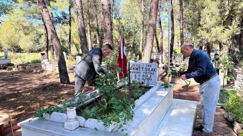 Manisa'da Şehit Ziyareti Yapıldı