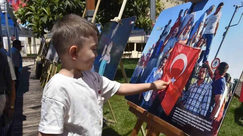 Dursunbey'de 15 Temmuz Sergisi Açıldı
