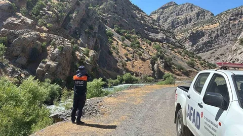 Şırnak'ta Kayıp Genci Arama Çalışmaları Devam Ediyor