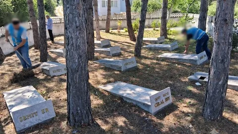 Vezirköprü'de Şehitlikte Anlamlı Etkinlik