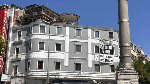 15 Temmuz Hastanesinin Ruhsatı Satışa Çıkarıldı