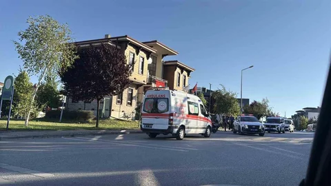 Eskişehir Odunpazarı'nda Bıçaklı Kavga