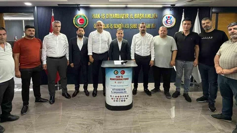 Diyarbakır'da 15 Temmuz Anması Yapıldı