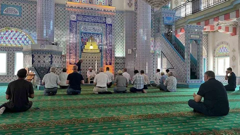 Sarıgöl’de Şehitler İçin Dualar Edildi