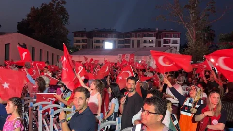 Osmaniye'de Demokrasi Yürüyüşü Düzenlendi