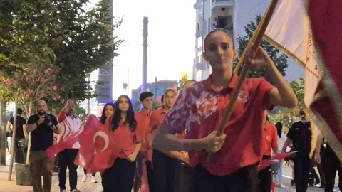 Eskişehir'de Sancak Koşusu Düzenlendi