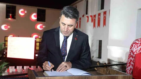 Tunceli'de Demokrasiyi Anma Etkinliği