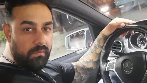 İzmir'de Genç Adam Öldürüldü