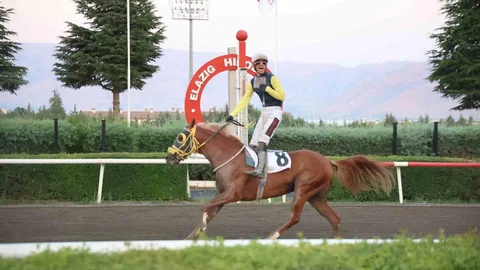 Elazığ'da Valilik Koşusunu Nesib Kazandı