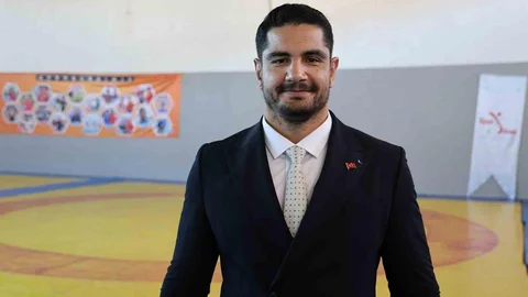 Sivas’ta Taha Akgül’den TOHM’a Destek