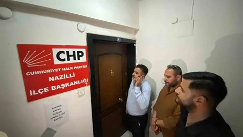 CHP Nazilli'de Devir Teslim Krizi Yaşandı