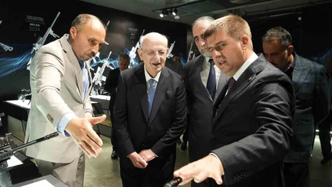 İsmail Kahraman MKE Silah Müzesini Ziyaret Etti