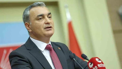 CHP'de Görevden Alma Süreci