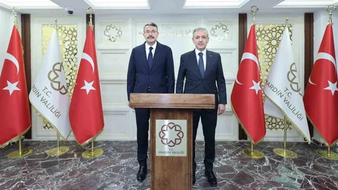 Mardin'de İçişleri Bakan Yardımcısı Toplantısı
