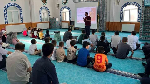 Hisarcık'ta Yaz Kur'an Kursları Devam Ediyor