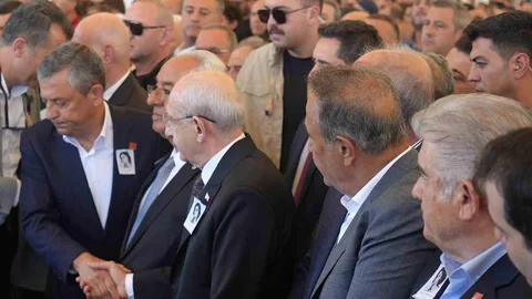 Olcay Baykal Toprağa Verildi